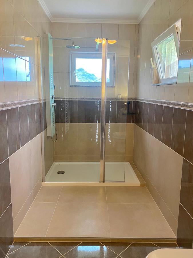 Apartment Natalie Sea View With 3 Bedrooms And Everything Is Air-Conditioned 萨利 外观 照片