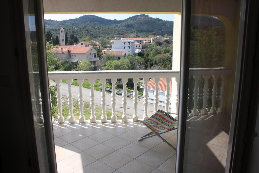Apartment Natalie Sea View With 3 Bedrooms And Everything Is Air-Conditioned 萨利 外观 照片
